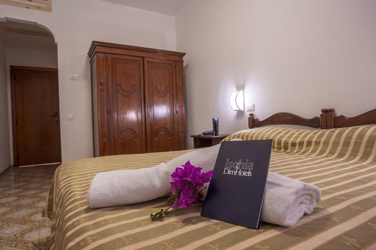 Hotel Terme Tirrenia Ischia Zewnętrze zdjęcie